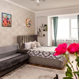 apartamenty-s-atnieskimi-motivami-s-vidom-na-osero-i-gory.hotels-of-almaty.com/